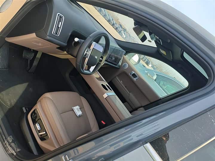 LiXiang L7 2025 2025款 Max 智能焕新版