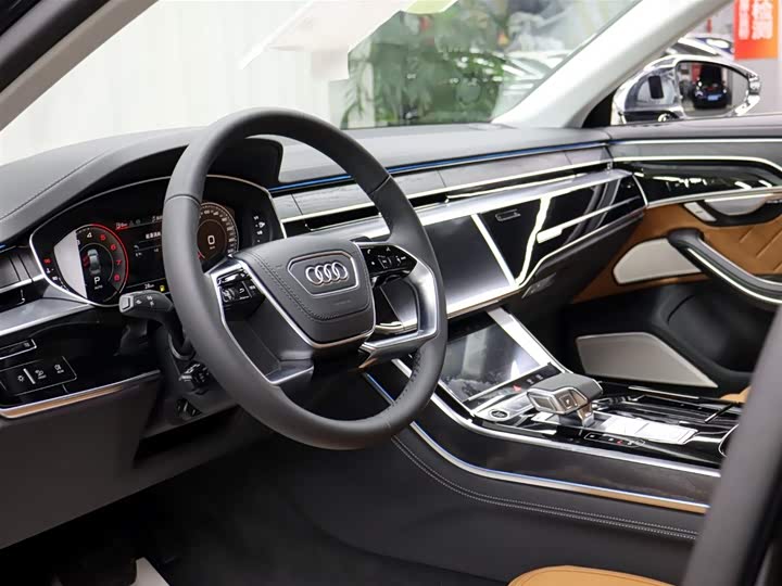Audi A8 2025 2025款 A8L Horch创始人版 55TFSI