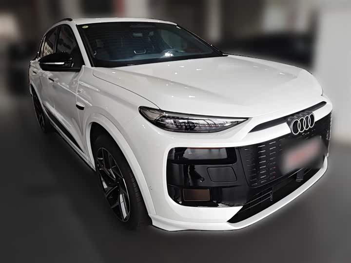 Audi Q6L e-tron 2026 2026款 首发领航版