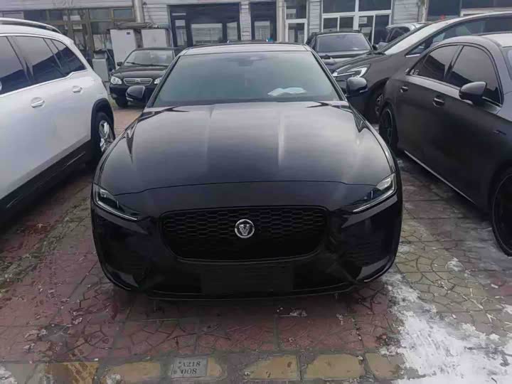 2025 Jaguar XE L