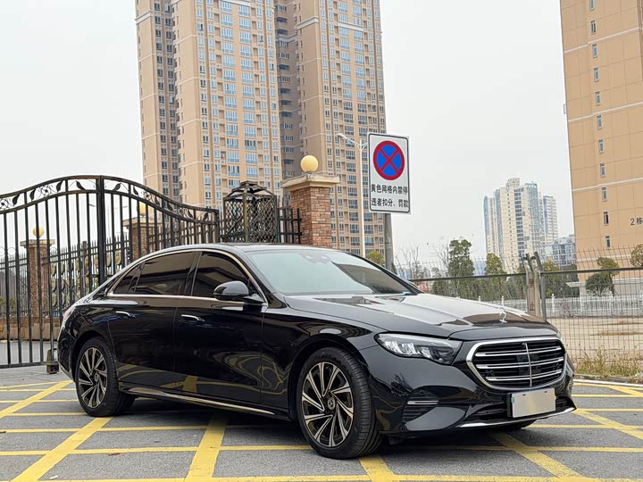 Mercedes-Benz E-Class 2025 2025款 E 300 L 豪华型