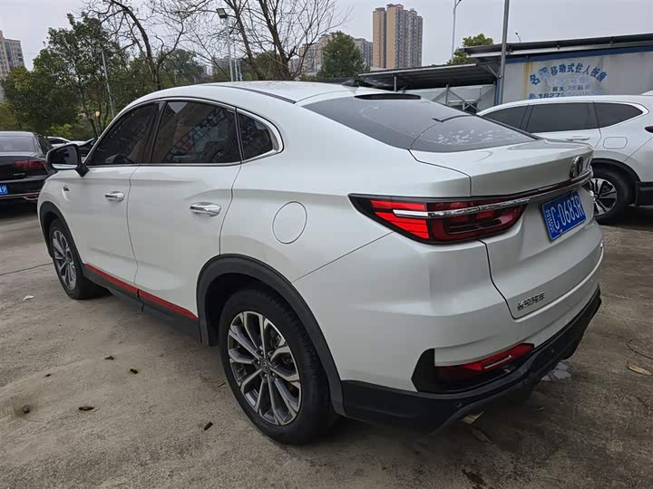 Changan CS85 Coupe 2021 2021款 1.5T DCT豪华型