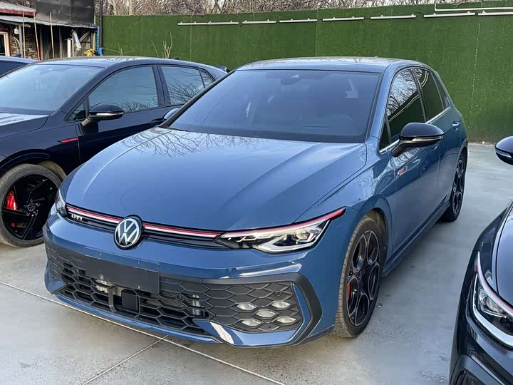 Volkswagen Golf GTI 2025 2025款 380TSI DSG GTI