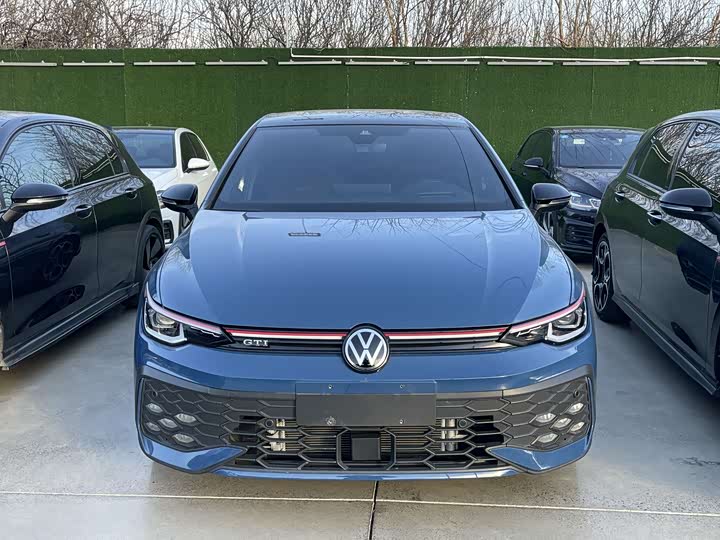 Volkswagen Golf GTI 2025 2025款 380TSI DSG GTI