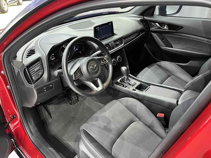 Mazda CX-4 2021 2021款 2.0L 自动两驱蓝天活力版