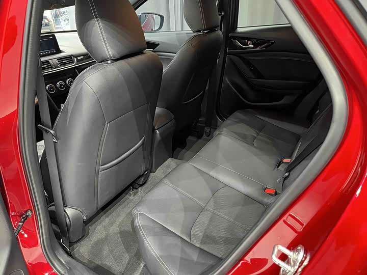 Mazda CX-4 2021 2021款 2.0L 自动两驱蓝天活力版