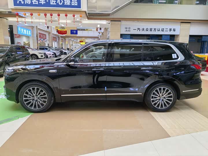 Geely Galaxy M9 2025 2025款 230km 两驱探索版