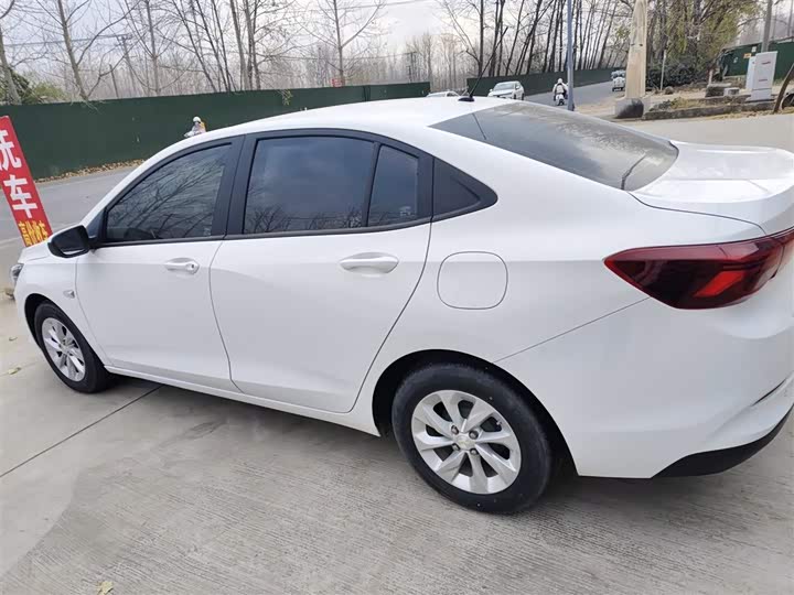 Chevrolet Onix (Cavalier) 2021 2021款 325T 自动欣悦版