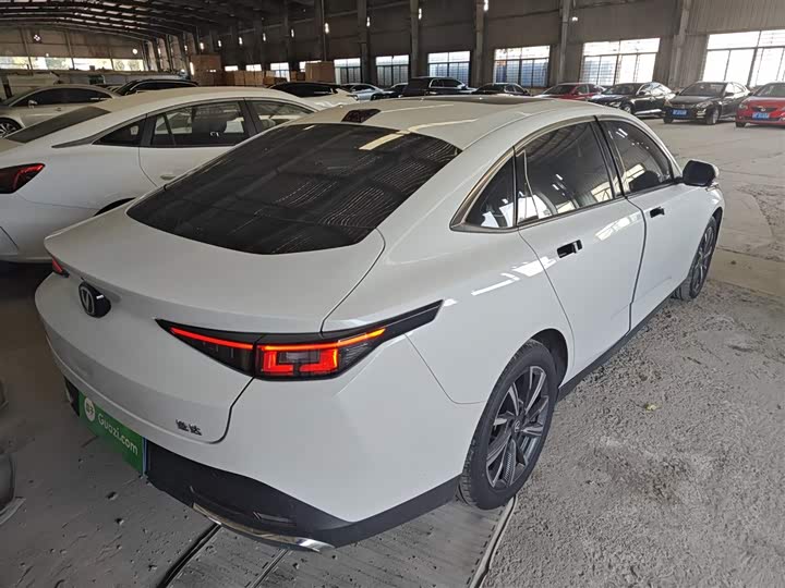 Changan Yida 2023 2023款 蓝鲸NE 1.5T GDI DCT领航型