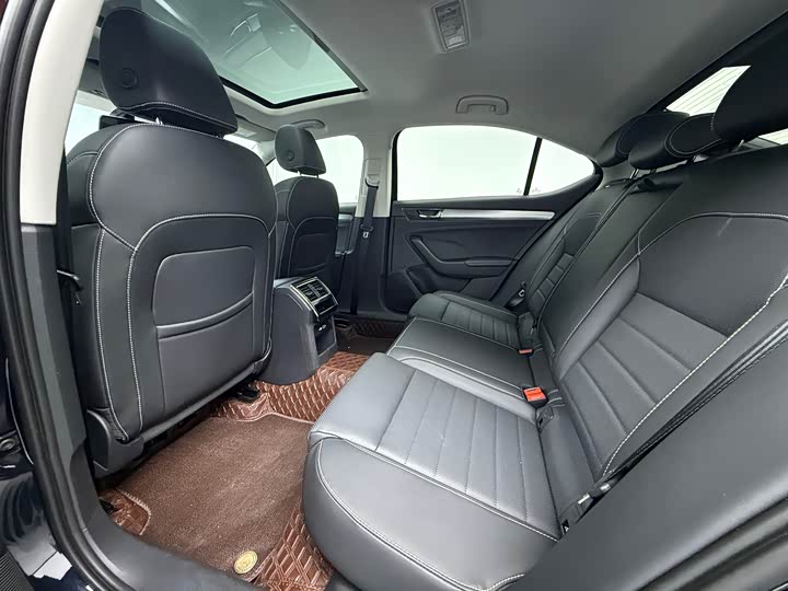 Skoda Superb 2023 2023款 改款 TSI280 DSG尊享版