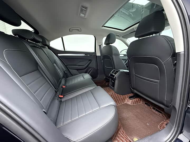 Skoda Superb 2023 2023款 改款 TSI280 DSG尊享版