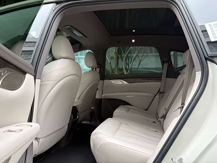 IM motors LS7 2025 2025款 焕新版 Ultra