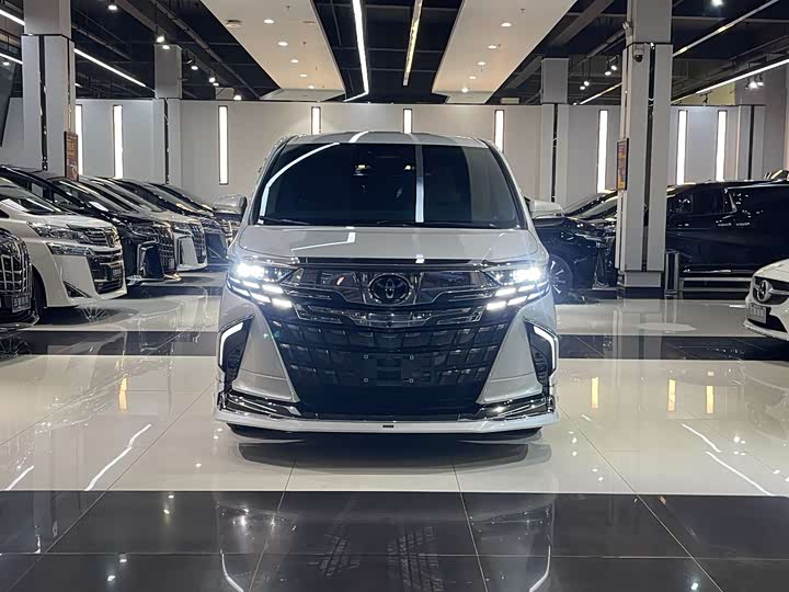 Toyota Alphard 2024 2024款 双擎 2.5L 臻享版