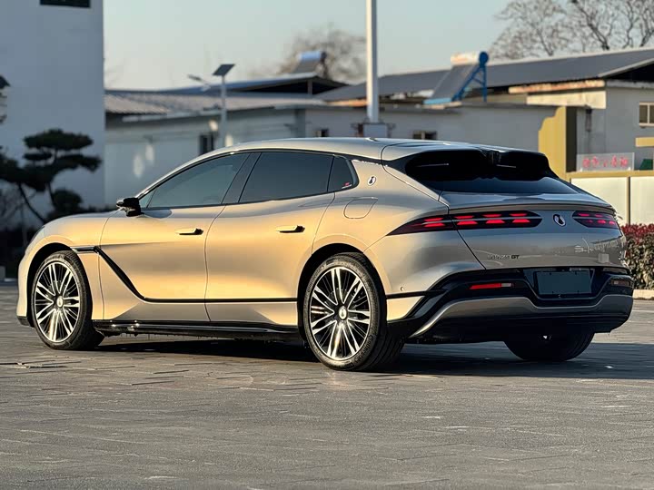 Denza Z9GT 2024 2024款 1100四驱Ultra版