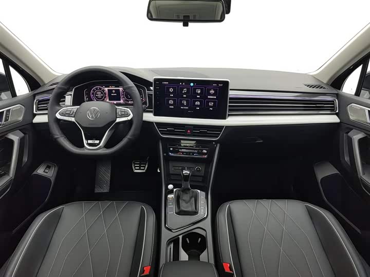 Volkswagen Tiguan L Pro 2025 2025款 出众款 300TSI 自动两驱龙腾版