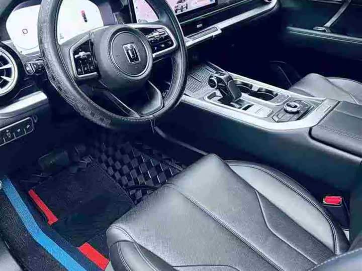 Tank 400 2025 2025款 2.0T 汽油版