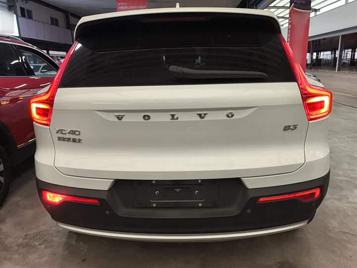 Volvo XC40 2024 2024款 B3 智远豪华版
