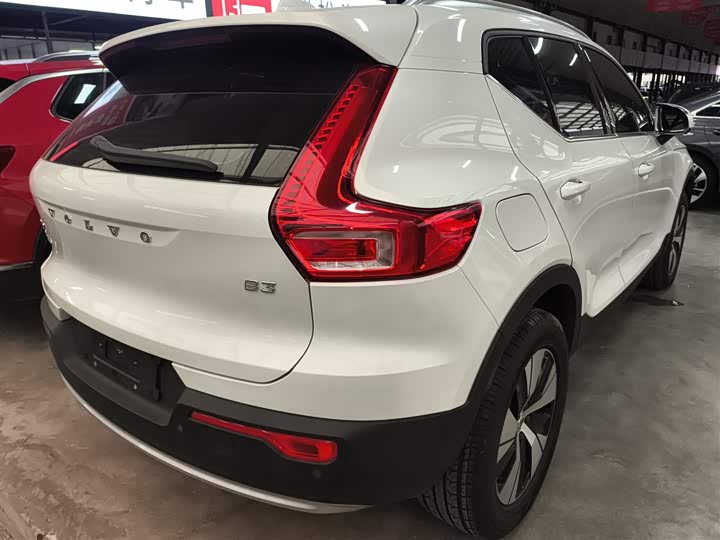 Volvo XC40 2024 2024款 B3 智远豪华版