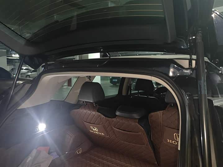 Honda Breeze 2025 2025款 240TURBO 两驱豪华版 5座