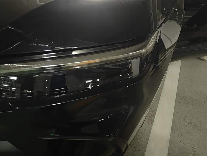 Honda Breeze 2025 2025款 240TURBO 两驱豪华版 5座