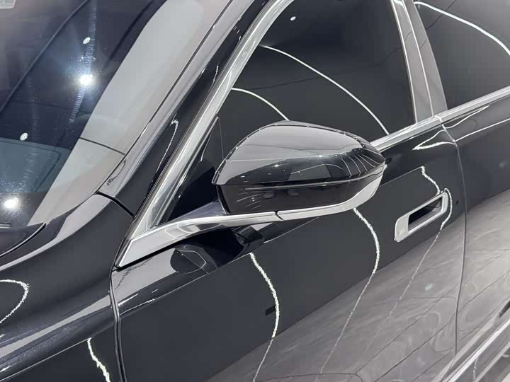 BMW 7 Series 2023 2023款 735Li 豪华套装