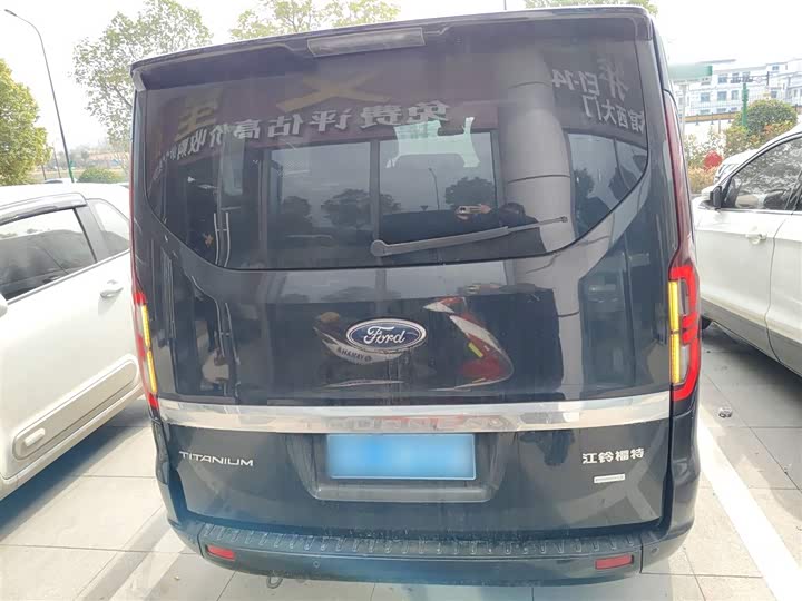 Ford Tourneo 2023 2023款 2.0T 自动致尊版
