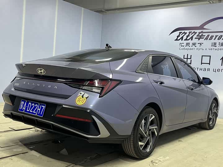 Hyundai Elantra N line 2023 2023款 1.5L CVT LUX尊贵版