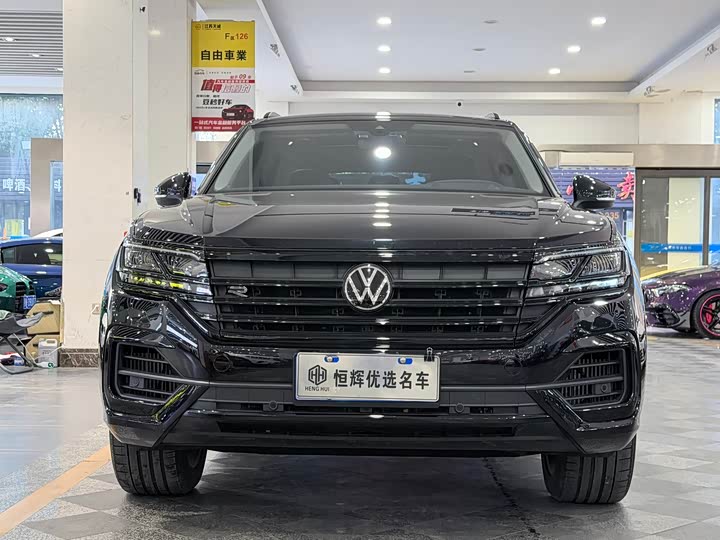 Volkswagen Touareg 2022 2022款 3.0TSI 锐享版 曜黑运动套装