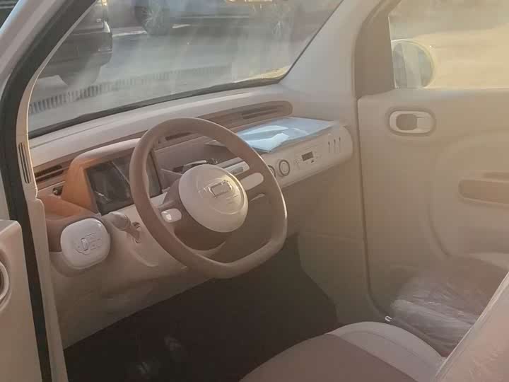 Bestune Pony 2026 2026款 222km 闪耀马