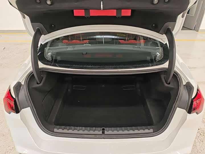 BMW 2 Series 2025 2025款 225L M运动套装