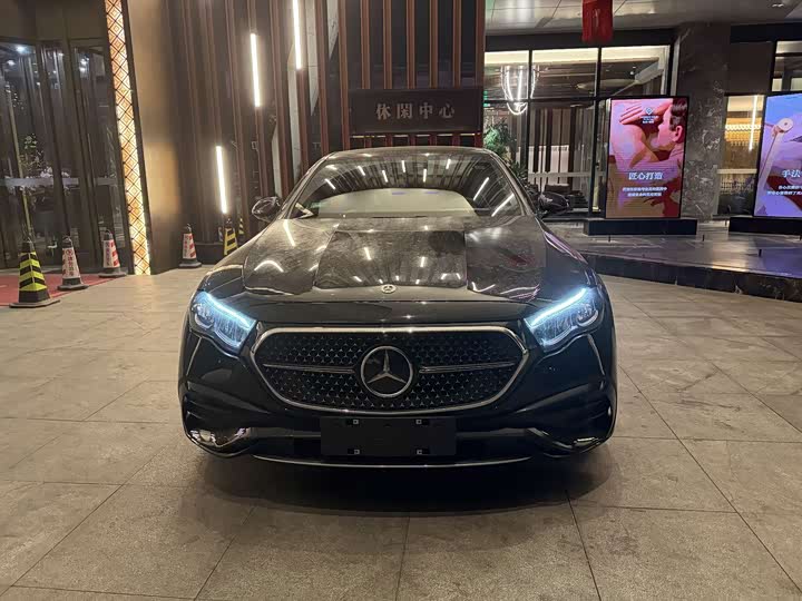 Mercedes-Benz E-Class Hybrid 2024 2024款 E 350 e L 插电式混合动力运动轿车