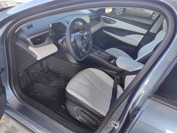 BYD Seal 05 DM-i Hybrid 2025 2025款 DM-i 智驾版 55KM豪华型