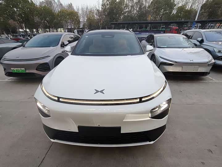 XPeng G9 2025 2025款 725 超长续航 Max