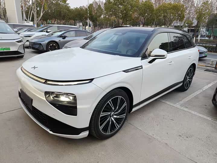 XPeng G9 2025 2025款 725 超长续航 Max