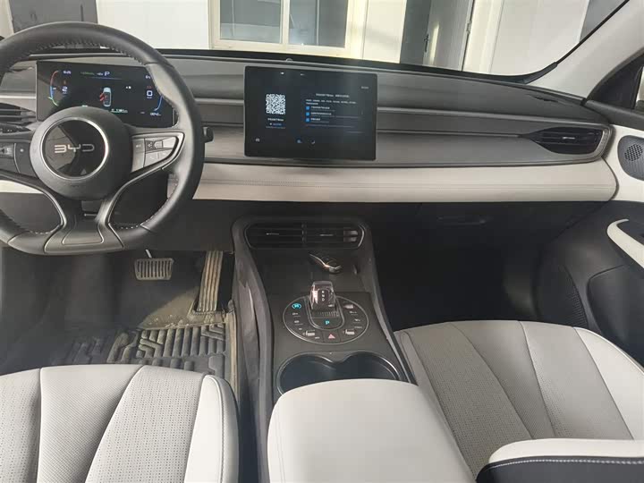 BYD Seal 05 DM-i Hybrid 2025 2025款 DM-i 智驾版 55KM豪华型