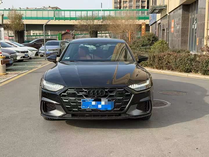 Audi A7L 2024 2024款 45 TFSI quattro 黑武士版