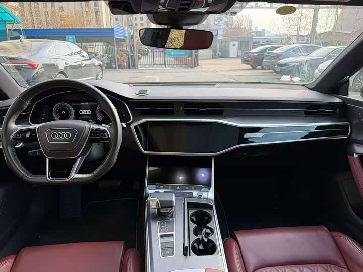 Audi A7L 2024 2024款 45 TFSI quattro 黑武士版