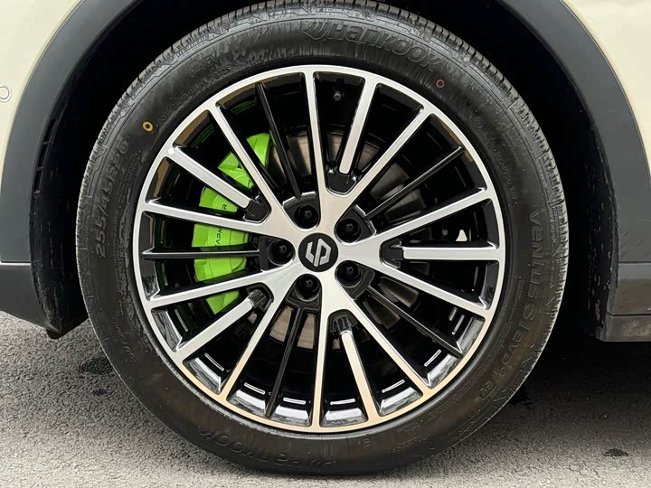 Leapmotor C11 2026 2026款 增程 300激光雷达智尊版