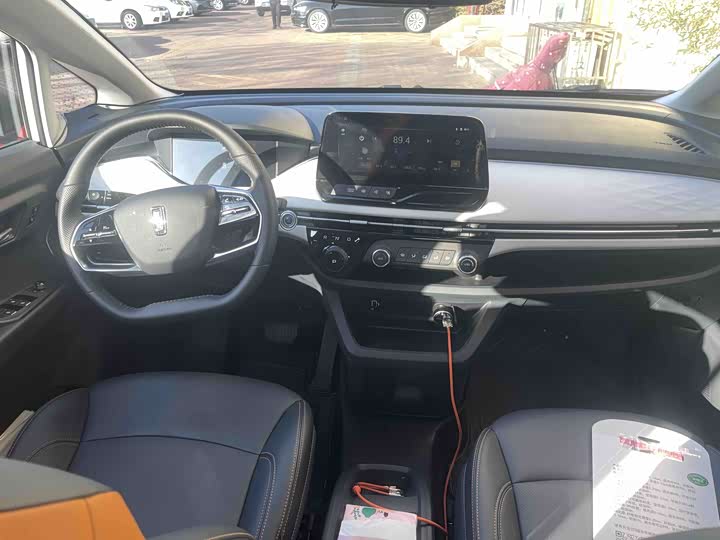 Bestune NAT 2023 2023款 PRO 舒享出行加长换电版 401km