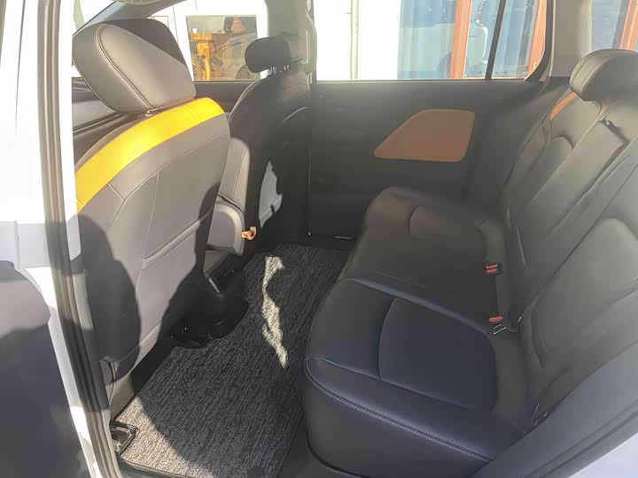 Bestune NAT 2023 2023款 PRO 舒享出行加长换电版 401km