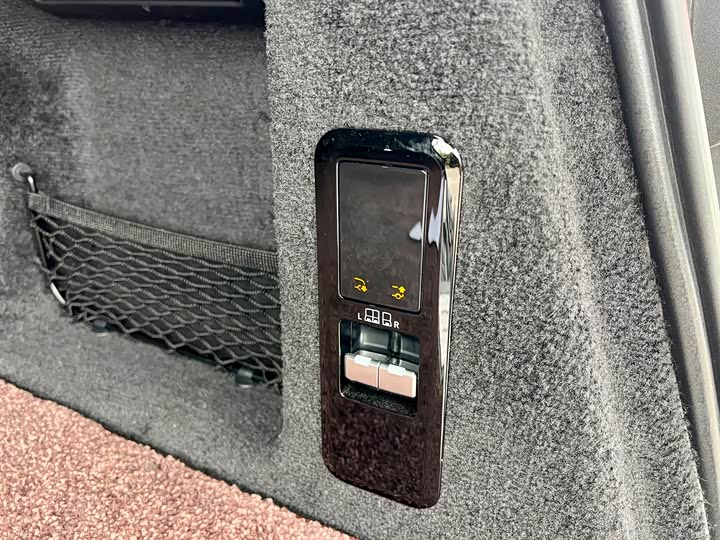 Land Rover Range Rover Sport 2024 2024款 400PS 典范版