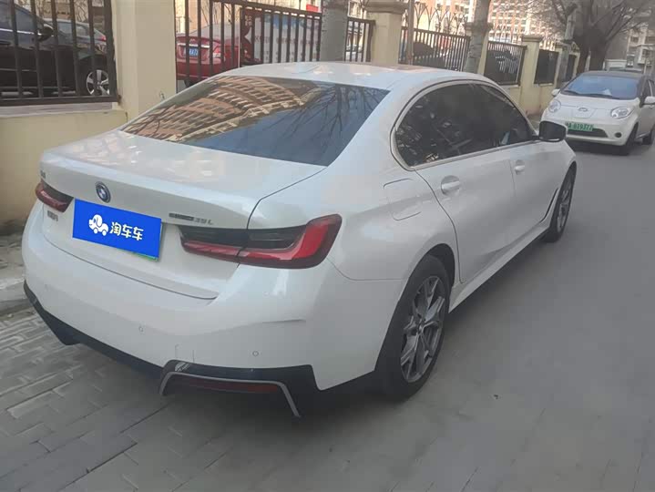 BMW i3 2025 2025款 eDrive 35 L