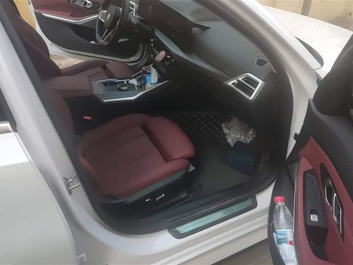 BMW i3 2025 2025款 eDrive 35 L