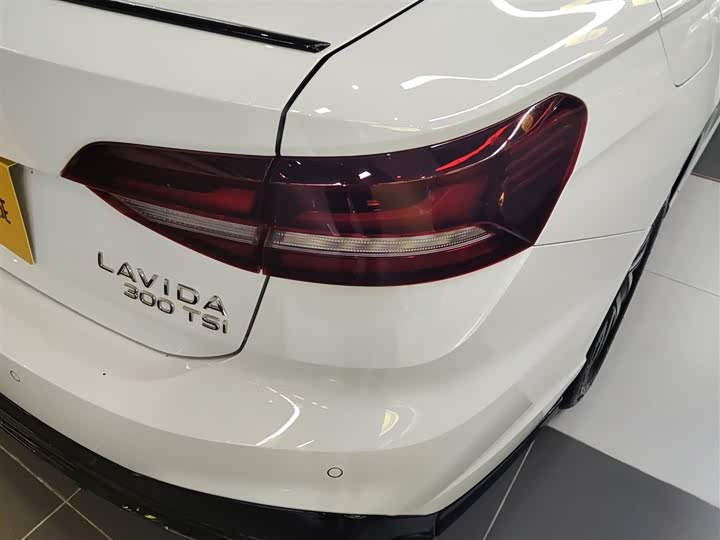 Volkswagen Lavida 2024 2024款 300TSI DSG星空满逸版