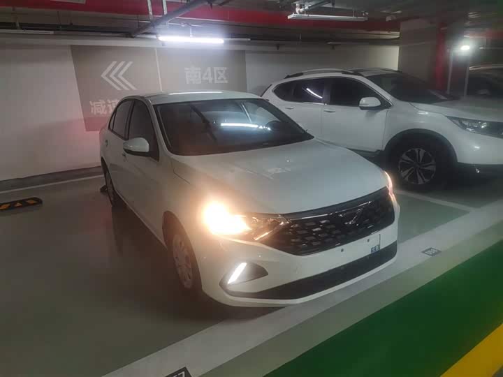 Jetta VA3 2021 2021款 1.5L 手动进取版