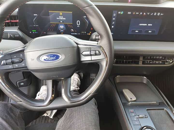 Ford Mondeo 2025 2025款 2.0T EcoBoost E 混动 运动版 ST-Line