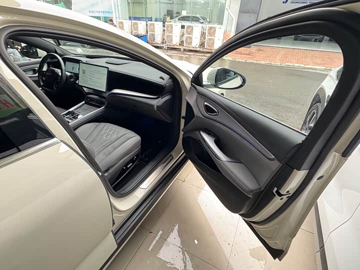 BYD Seal 07 DM-i Hybrid 2025 2025款 DM-i 1.5T 125km 旗舰型