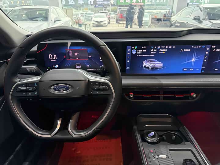Ford Mondeo 2025 2025款 2.0T EcoBoost 豪华型