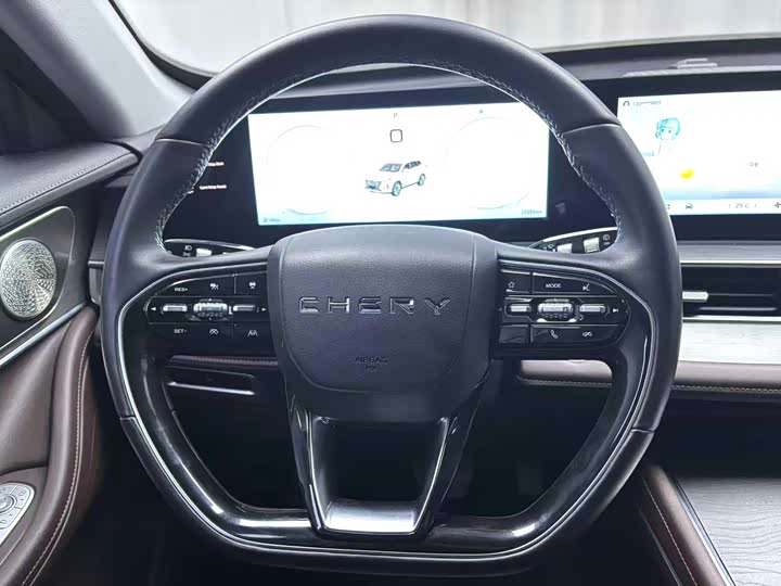 Chery Tiggo 8 Pro 2024 2024款 冠军版 390T 四驱巅峰版 5座