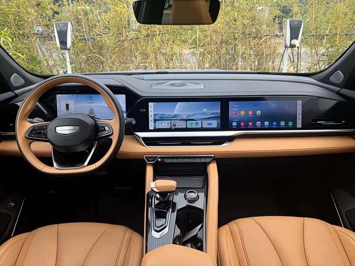 Geely Monjaro L Hybrid 2022 2022款 1.5T DHT增程电动旗舰版